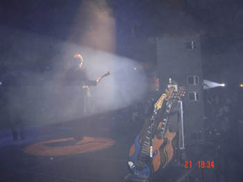 Brouci Beatles cover band and Micks guitars on stage