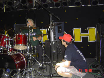 Lee and Peter soundcheck Hungary  02