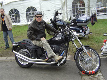 Bernie on Bike 01 067