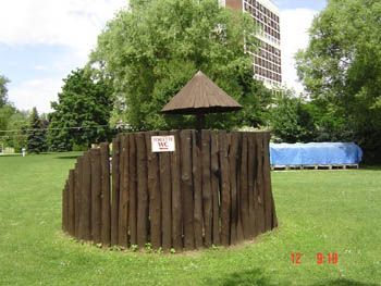Now that's a toilet 028