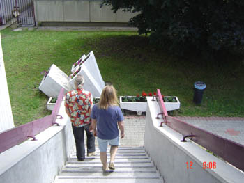 Trevor and Phil off for a walk 020