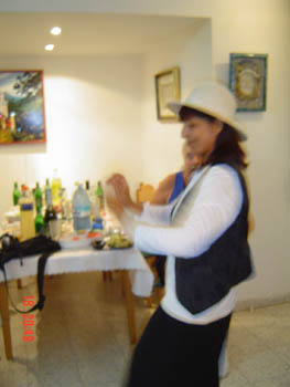 Bennys missus dancing