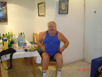 Lee playing the spoons