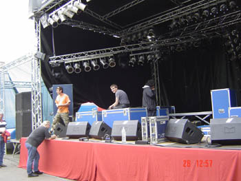 A long time before the soundcheck 027