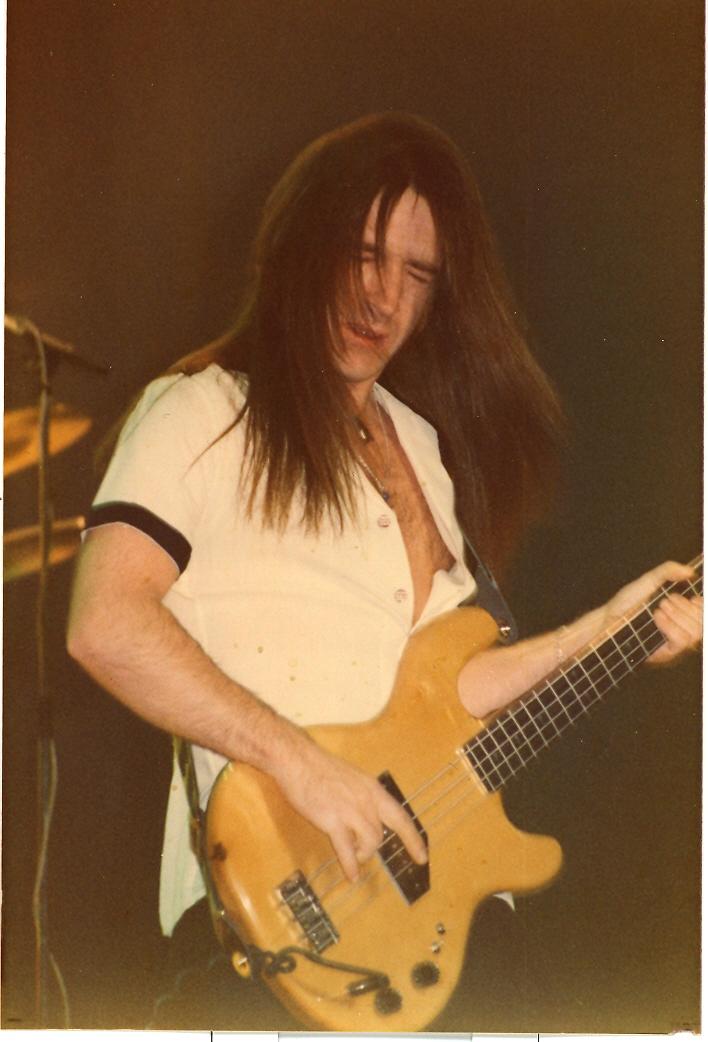 uriahheepukslowey_5.jpg - Trevor Bolder Newcastle City Hall March 4th, 1979.